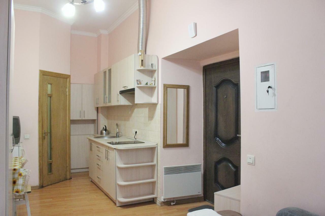 Квартира В Оренду По Вулиці Гавришкевича 10 Lviv Eksteriør bilde